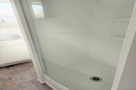 Photo of property in 14 Ranch Avenue, Beach Haven, Auckland, 0626