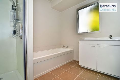 Photo of property in 3 Ballial Place, West Harbour, Auckland, 0618