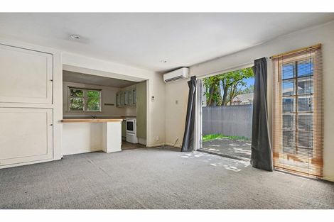 Photo of property in 43 Pavitt Street, Richmond, Christchurch, 8013