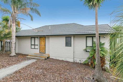 Photo of property in 189 Waimumu Road, Massey, Auckland, 0614