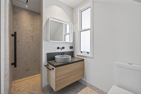 Photo of property in 48 Brougham Street, Nelson South, Nelson, 7010