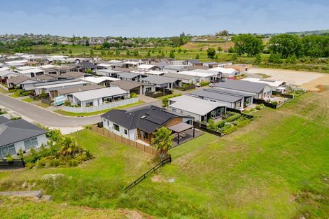 Photo of property in 46 Saint Pauls Drive, Brookfield, Tauranga, 3110