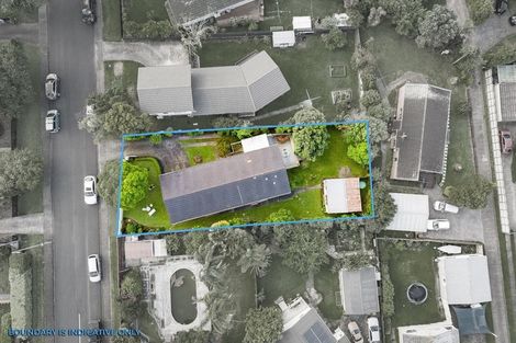 Photo of property in 2 Allington Road, Massey, Auckland, 0614