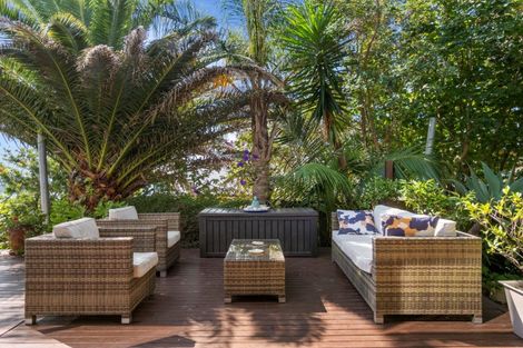 Photo of property in 40 Corinna Street, Welcome Bay, Tauranga, 3112