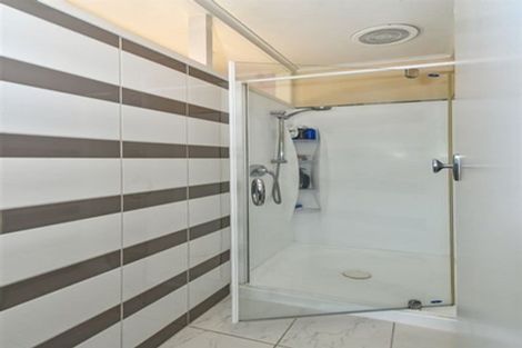 Photo of property in 9 Ramsey Street, Papatoetoe, Auckland, 2025