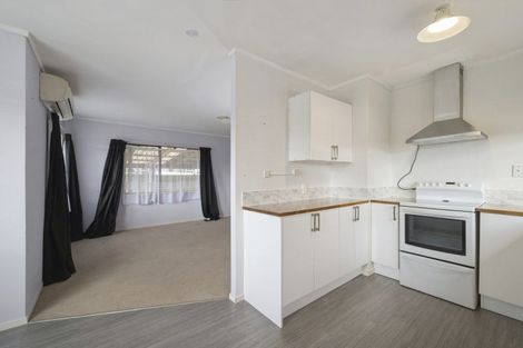 Photo of property in 15a Beech Place, Owhata, Rotorua, 3010