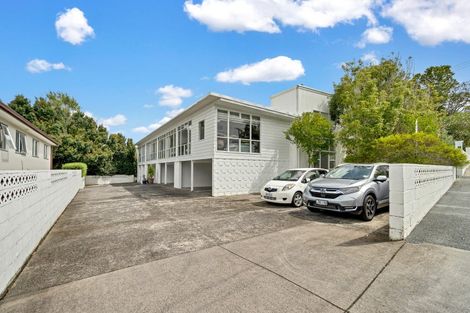 Photo of property in 67 St Vincent Avenue, Remuera, Auckland, 1050