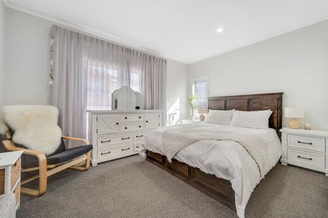 Photo of property in 26 Falstaff Place, Half Moon Bay, Auckland, 2012