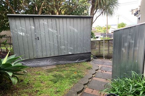 Photo of property in 27 Westmere Crescent, Westmere, Auckland, 1022