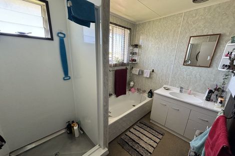 Photo of property in 17 Lancaster Crescent, Tokoroa, 3420