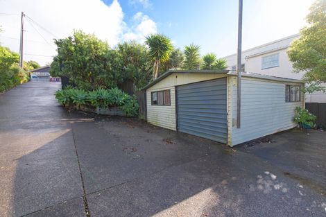 Photo of property in 11 Kauri Road, Stanmore Bay, Whangaparaoa, 0932