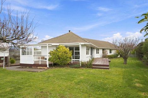 Photo of property in 60 Teesdale Street, Burnside, Christchurch, 8053