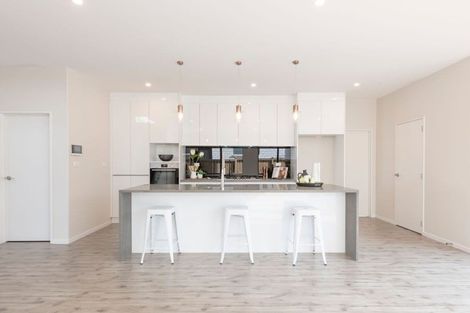 Photo of property in 58 Donegal Park Drive, Flat Bush, Auckland, 2019