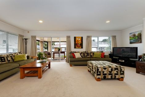 Photo of property in 2/28a Godley Road, Green Bay, Auckland, 0604