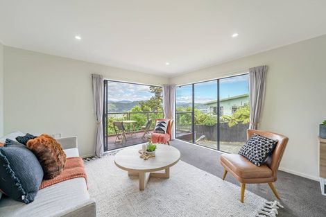 Photo of property in 114 Tirohanga Road, Tirohanga, Lower Hutt, 5010