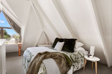 Photo of property in 38 Glenelg Road, Red Beach, 0932