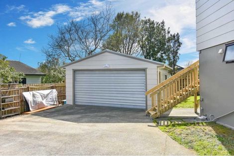 Photo of property in 153 Finlayson Avenue, Clendon Park, Auckland, 2103