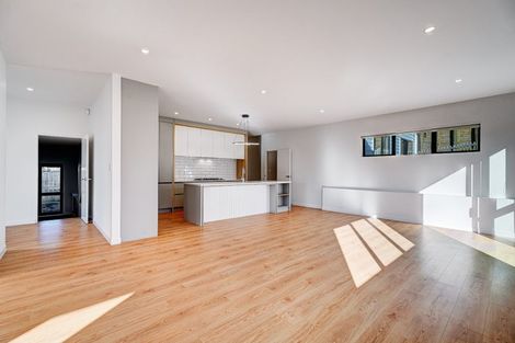 Photo of property in 16 Awa Avenue, Helensville, 0800