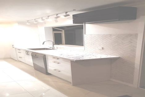 Photo of property in 7a Korokoro Road, Korokoro, Lower Hutt, 5012