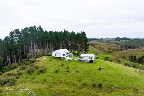 Photo of property in 623 Bickerstaffe Road, Maungaturoto, 0587