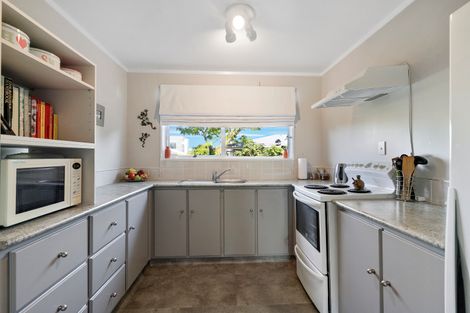 Photo of property in 2/24 Oxley Avenue, St Albans, Christchurch, 8014