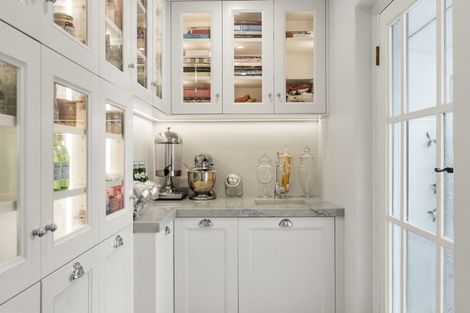 Photo of property in 46 Mountain Road, Epsom, Auckland, 1023