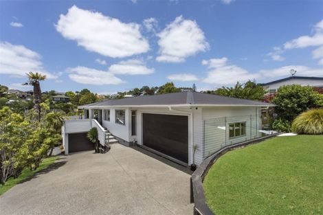 Photo of property in 44 Matipo Road, Mairangi Bay, Auckland, 0630