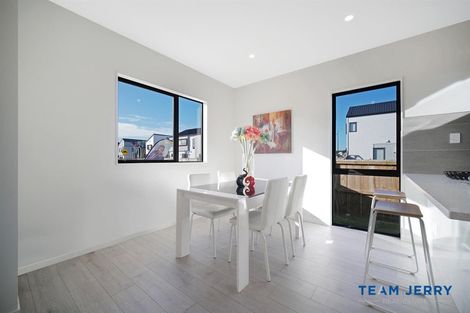 Photo of property in 51 Kairakau Street, Papakura, 2110