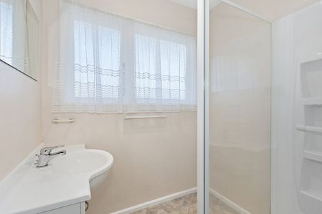 Photo of property in 58 Bournemouth Crescent, Aranui, Christchurch, 8061