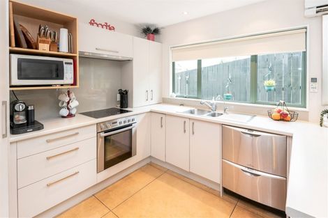 Photo of property in 3/82 Ridge Road, Howick, Auckland, 2014