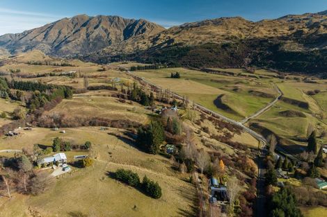 Photo of property in 36 Dalefield Road, Dalefield, Queenstown, 9371