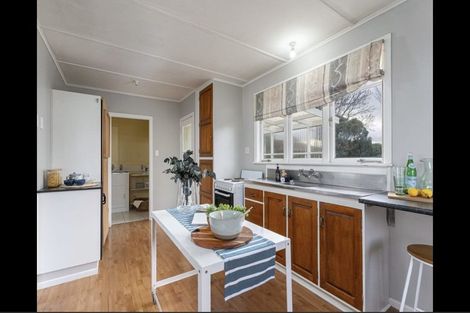 Photo of property in 52 Fergusson Street, Solway, Masterton, 5810