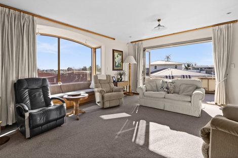 Photo of property in 308 Lyndon Road West, Hastings, 4122