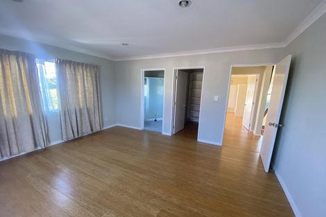 Photo of property in 1 Killybegs Drive, Pinehill, Auckland, 0632