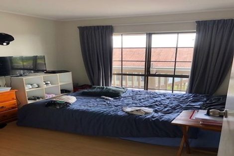 Photo of property in 463 Don Buck Road, Massey, Auckland, 0614