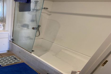 Photo of property in Tuscany Towers, 90/1 Ambrico Place, New Lynn, Auckland, 0600