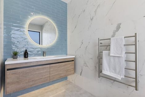 Photo of property in 7 Booker Drive, Tuakau, 2121