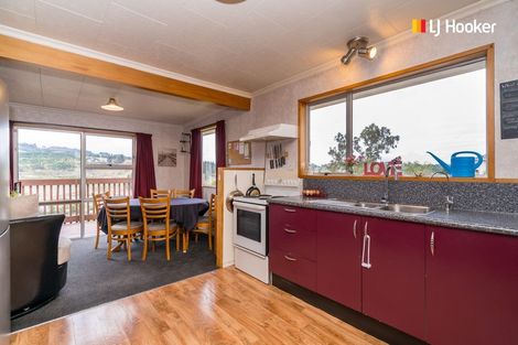 Photo of property in 22 Scotland Terrace, Green Island, Dunedin, 9018