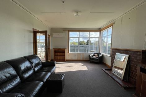 Photo of property in 7 Ovenden Street, Owaka, 9535