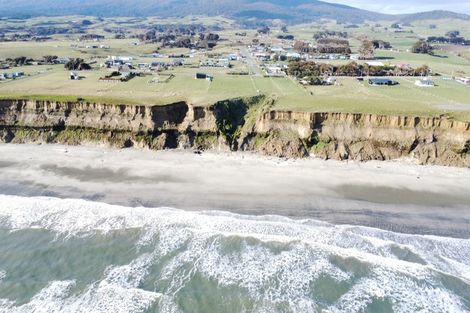 Photo of property in 26 Surrey Street, Orepuki, Riverton, 9881