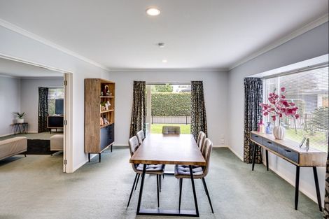 Photo of property in 525a Main North Road, Bay View, Napier, 4104