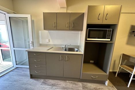 Photo of property in 227 Victoria Avenue, Hokowhitu, Palmerston North, 4410