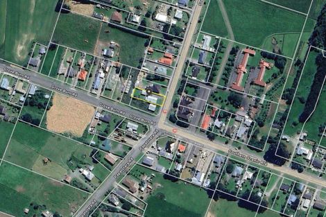 Photo of property in 3 Clifden Highway, Tuatapere, 9620