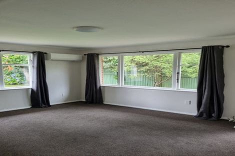 Photo of property in 1090a Fergusson Drive, Clouston Park, Upper Hutt, 5018
