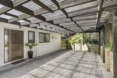 Photo of property in 4/145 Mokoia Road, Birkenhead, Auckland, 0626
