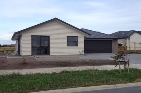 Photo of property in 103 Tapu Road, Huapai, Kumeu, 0810