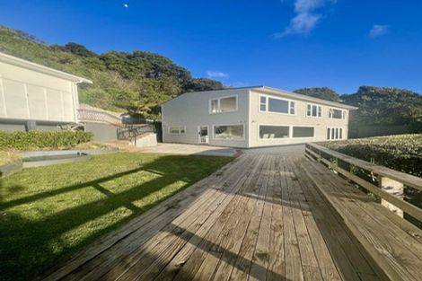 Photo of property in 15 Nikau Road, Point Howard, Lower Hutt, 5013
