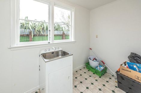 Photo of property in 22 Abbot Street, Gonville, Whanganui, 4501