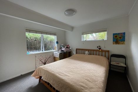 Photo of property in 2/33 Harley Road, Takapuna, Auckland, 0622