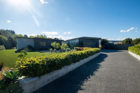 Photo of property in 3 Esk View Road, Eskdale, Napier, 4182